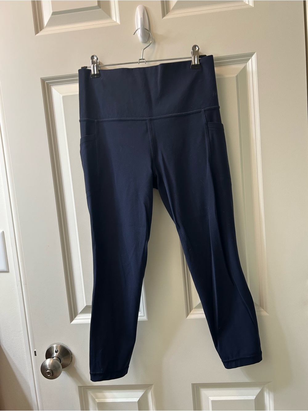 Athleta Navy High-Waist Crop Leggings